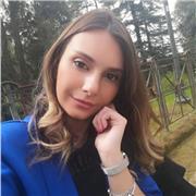 Ciao mi chiamo Giusy se avete difficoltà con l'italiano io sono disponibile, sono laureata in Giurisprudenza grazie